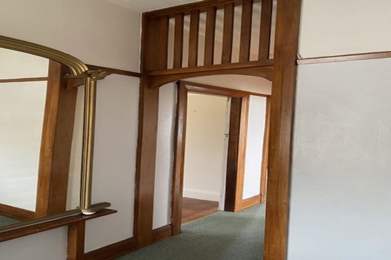 Photo of property in 35 Wharfe Street, South Hill, Oamaru, 9400