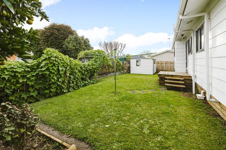Photo of property in 2/4 Bunnythorpe Road, Papakura, 2110