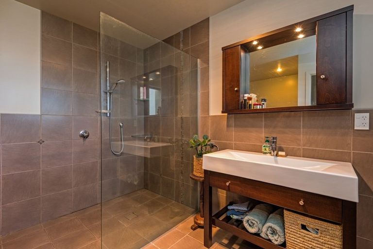 Photo of property in 307 Ngahere Park Road, Turitea, Palmerston North, 4472