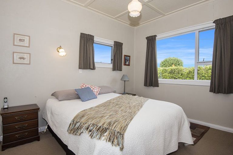 Photo of property in 13 Shortland Street, Regent, Whangarei, 0112