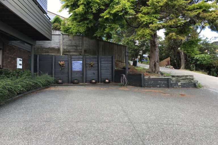 Photo of property in 86 Hadfield Street, Beach Haven, Auckland, 0626