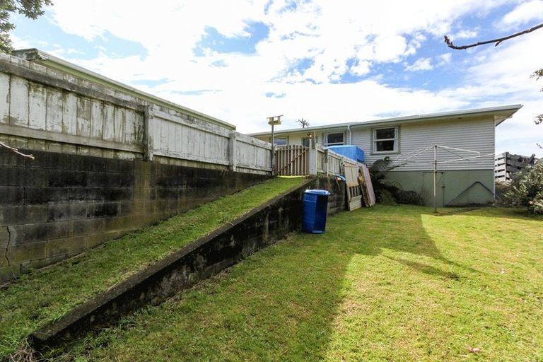 Photo of property in 30 Belair Avenue, Blagdon, New Plymouth, 4310