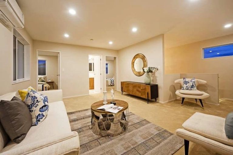 Photo of property in 83 San Valentino Drive, Henderson, Auckland, 0612