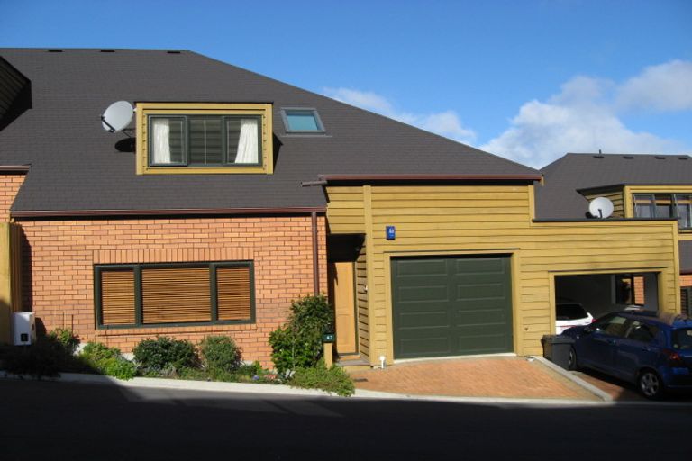 Photo of property in 47 Futuna Close, Karori, Wellington, 6012