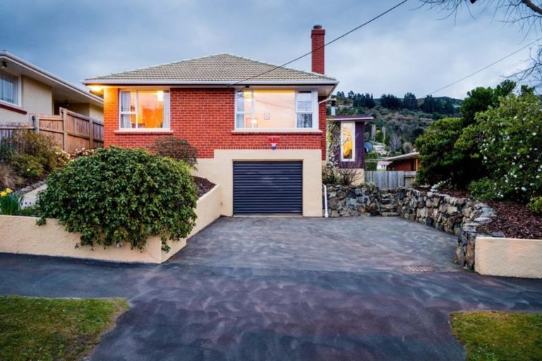 Photo of property in 109 Centennial Avenue, Helensburgh, Dunedin, 9010