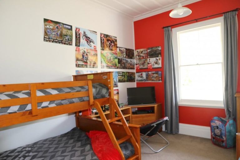 Photo of property in 38 Gladstone Street, Woodville, 4920