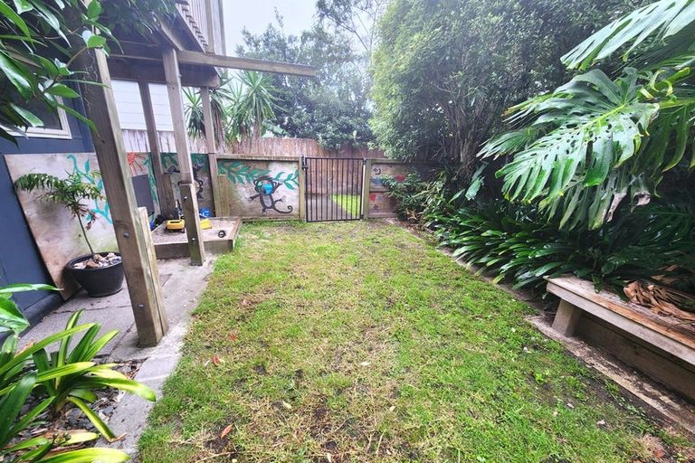 Photo of property in 49b Crane Street, Mount Maunganui, 3116