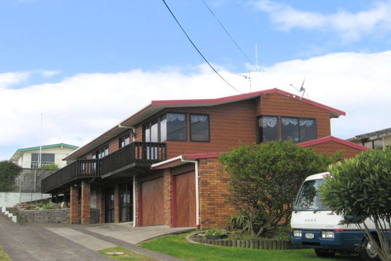 Photo of property in 225 Oceanbeach Road, Mount Maunganui, 3116