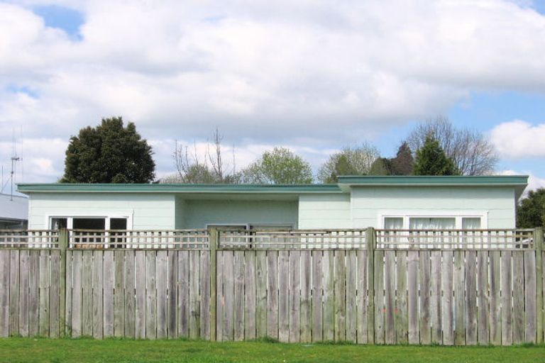 Photo of property in 67 Queen Road, Bellevue, Tauranga, 3110