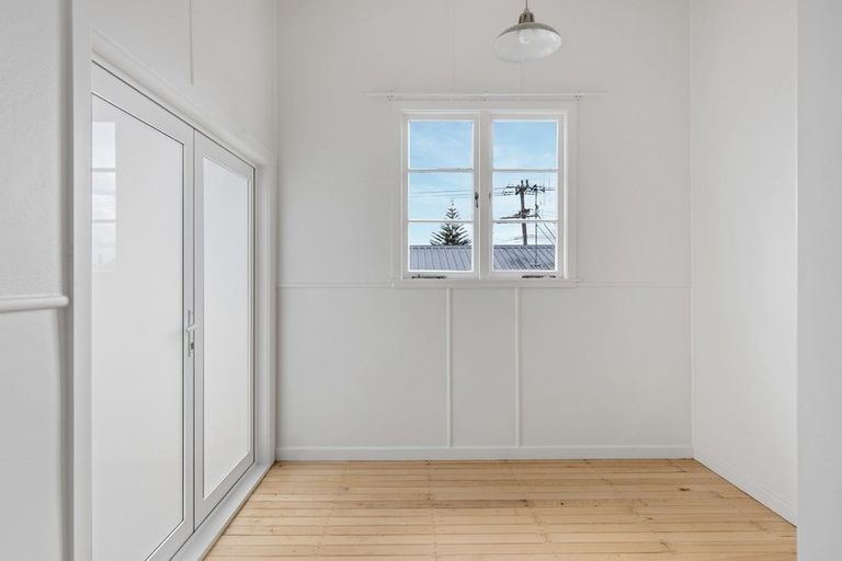 Photo of property in 2 Lincoln Terrace, Gate Pa, Tauranga, 3112