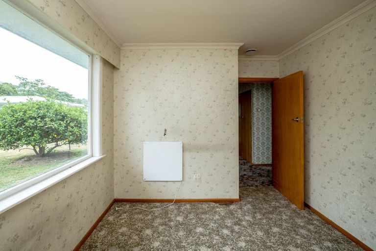 Photo of property in 29 Johnston Street, Featherston, 5710