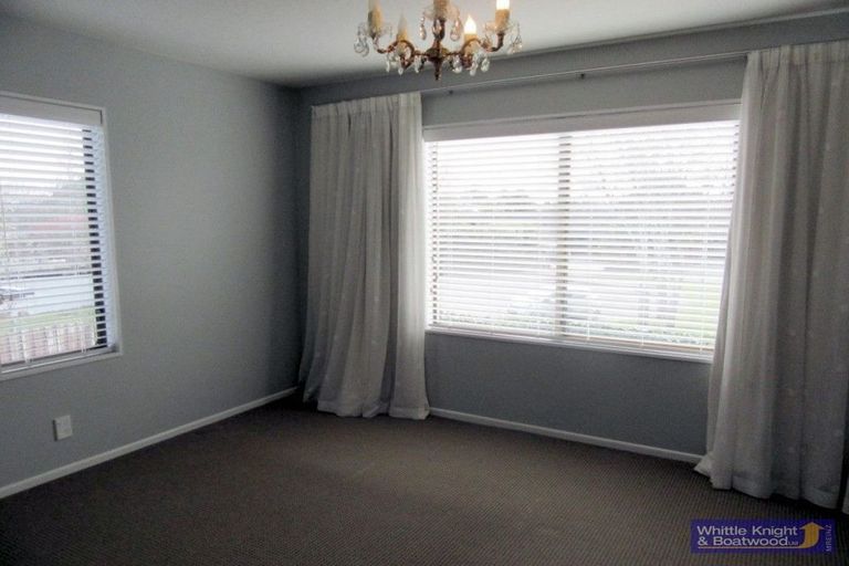 Photo of property in 1/10 Chevron Place, Ilam, Christchurch, 8041
