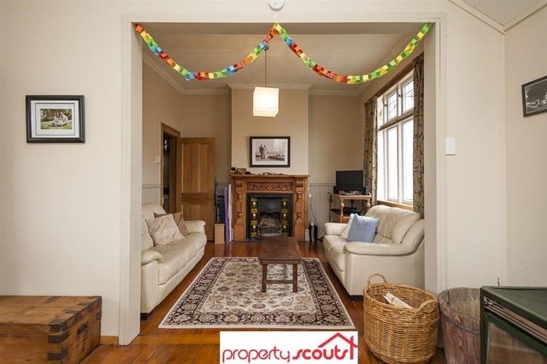 Photo of property in 37 Signal Hill Road, Opoho, Dunedin, 9010