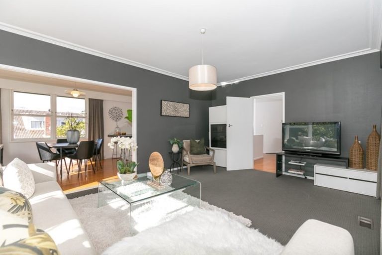 Photo of property in 27 Ann Street, Beerescourt, Hamilton, 3200