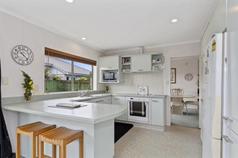 Photo of property in 35 Gardenia Drive, Mount Maunganui, 3116