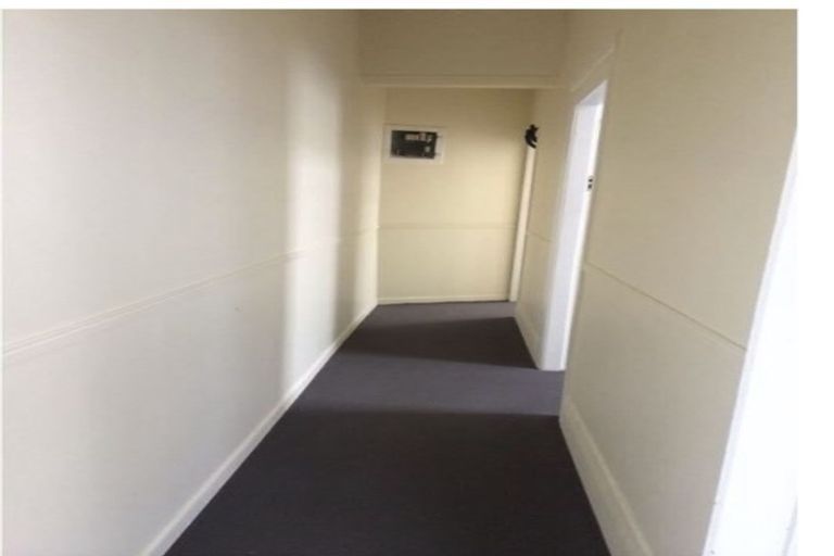 Photo of property in 2 Eden View Road, Sandringham, Auckland, 1025