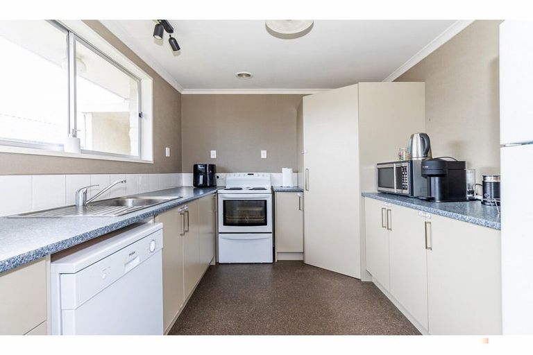 Photo of property in 24 Paul Street, Waimate, 7924