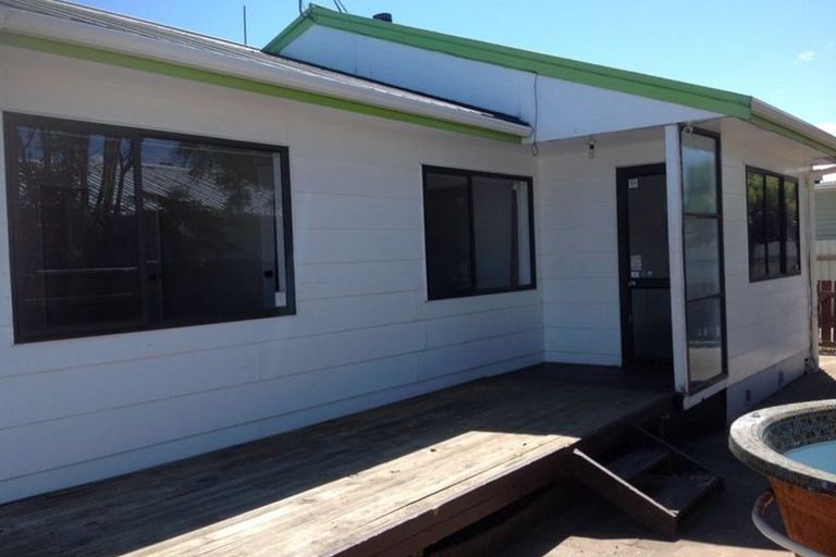 Photo of property in 2/42 Rotokawa Street, Taupo, 3330