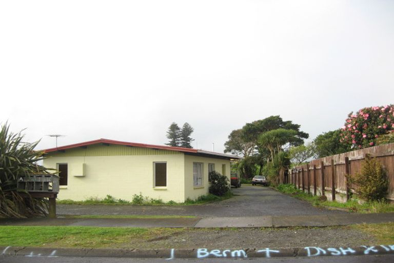 Photo of property in 47a Clifton Drive, Waitara, 4320