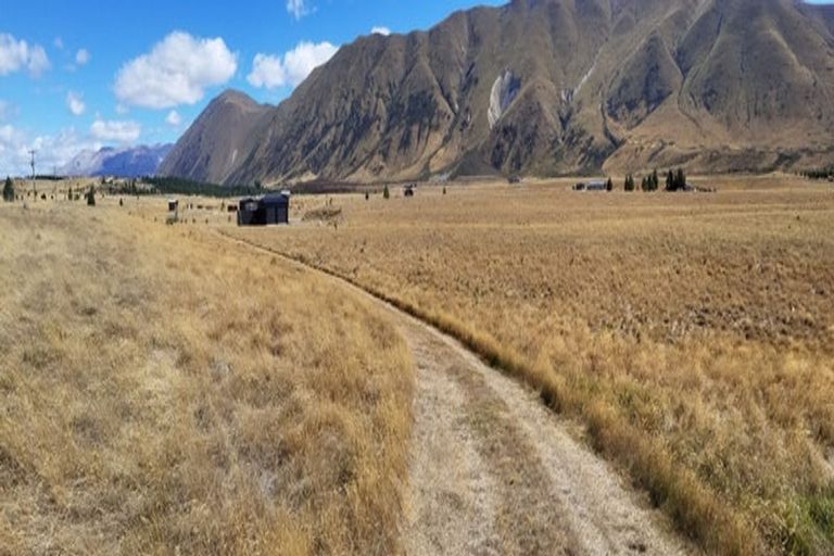 Photo of property in 344 Manuka Terrace, Ben Ohau, Twizel, 7999