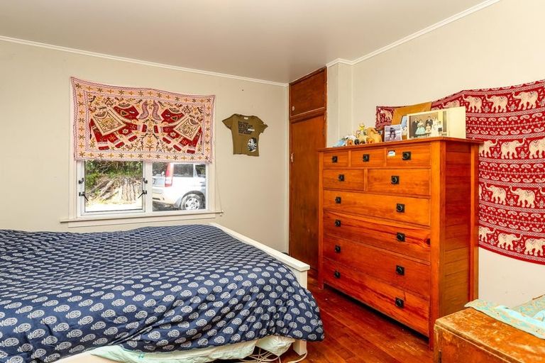 Photo of property in 32 Lawry Street, Blagdon, New Plymouth, 4310