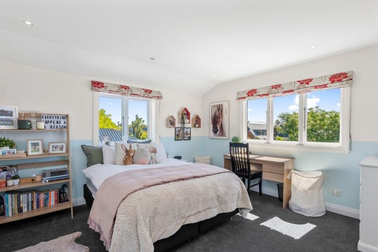 Photo of property in 112 Knowles Street, St Albans, Christchurch, 8052