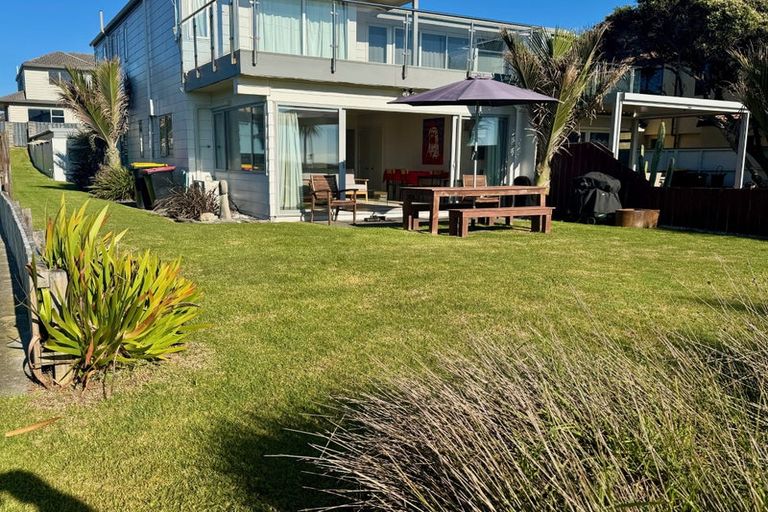 Photo of property in 373 Oceanbeach Road, Mount Maunganui, 3116