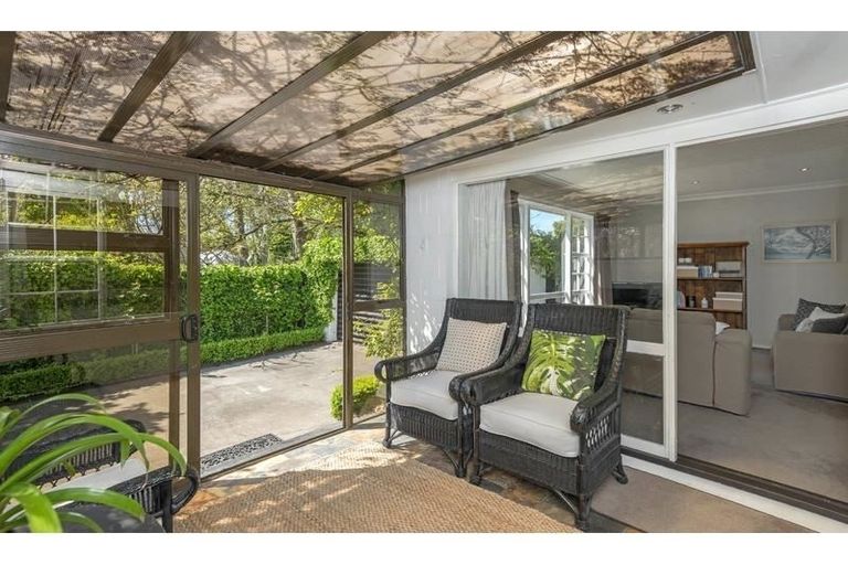 Photo of property in 2/36 Tomes Road, St Albans, Christchurch, 8052