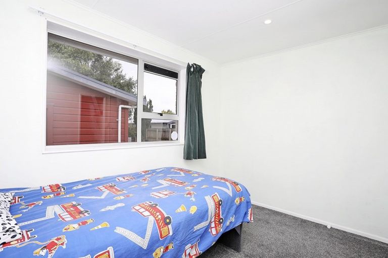 Photo of property in 100 Dunbeath Crescent, Kew, Invercargill, 9812