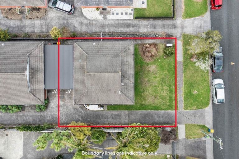 Photo of property in 1/6 Akehurst Avenue, New Lynn, Auckland, 0600