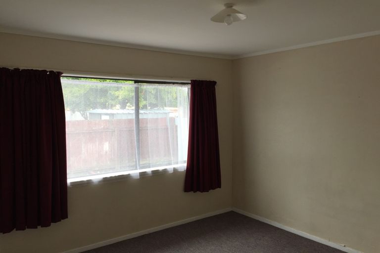 Photo of property in 2/42 Rotokawa Street, Taupo, 3330