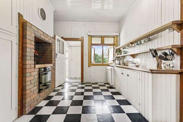 Photo of property in 2/829 Heaphy Terrace, Claudelands, Hamilton, 3214