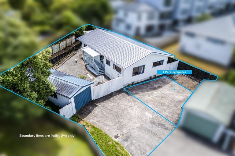 Photo of property in 5/7 Duncan Avenue, Te Atatu South, Auckland, 0610