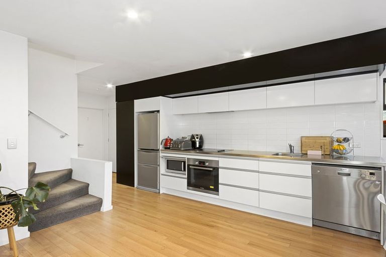 Photo of property in 32c Eversleigh Street, St Albans, Christchurch, 8014