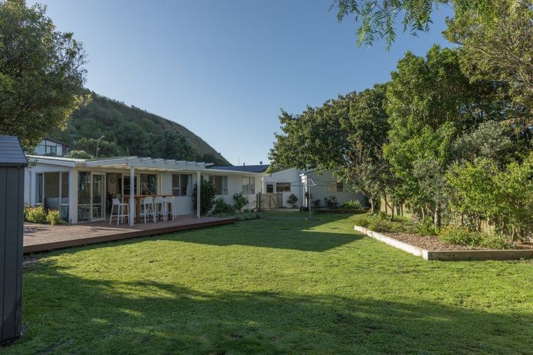 Photo of property in 1 Kotuku Road, South Bay, Kaikoura, 7300