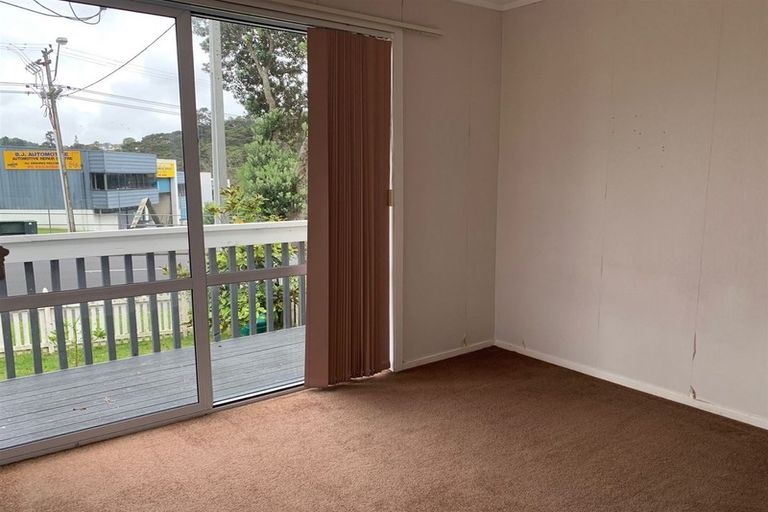 Photo of property in 305 Beach Haven Road, Birkdale, Auckland, 0626