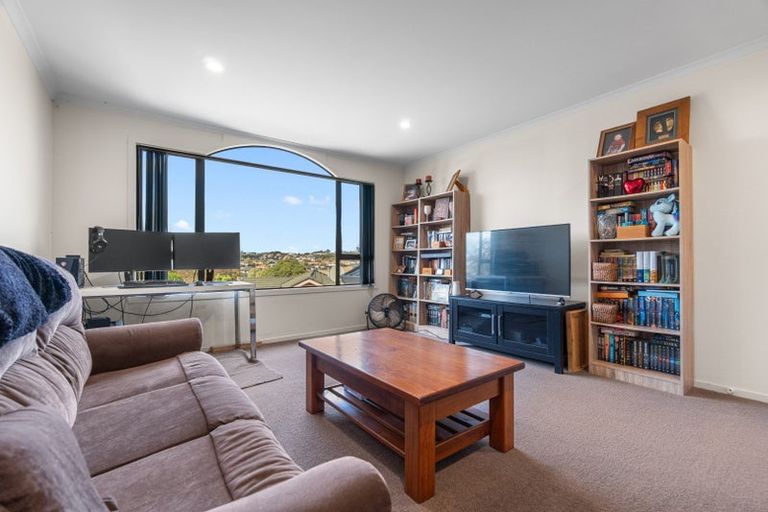 Photo of property in 9 Guernsey Place, Grandview Heights, Hamilton, 3200