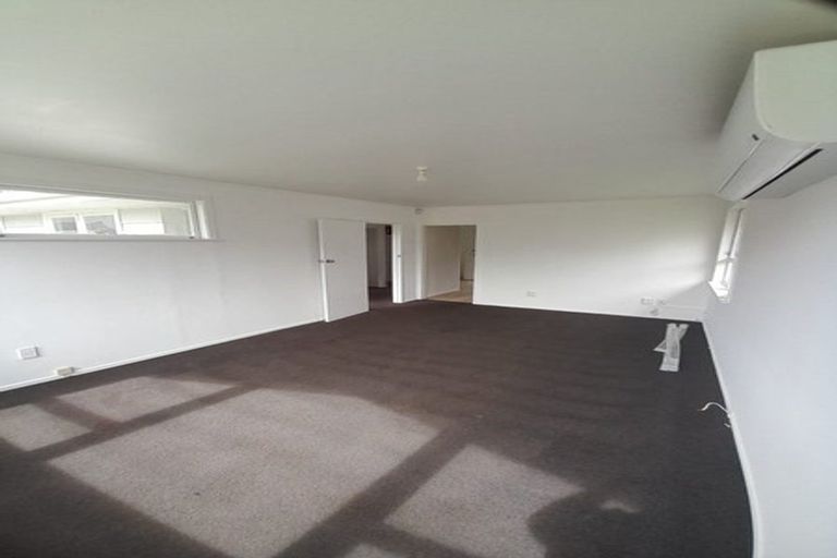 Photo of property in 5 Malmo Place, Manurewa, Auckland, 2102