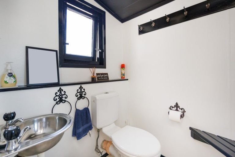 Photo of property in 9 Maunder Street, Marton, 4710