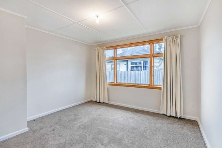 Photo of property in 79 Tedder Avenue, North New Brighton, Christchurch, 8083