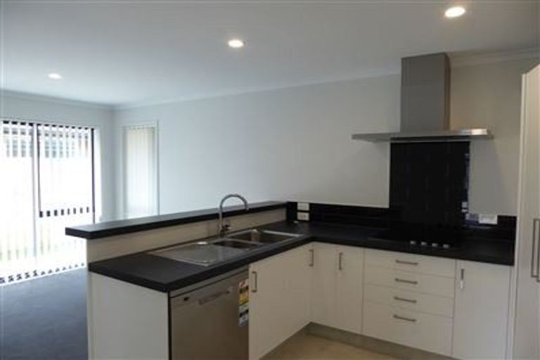 Photo of property in 8 Himalayan Close, Judea, Tauranga, 3110