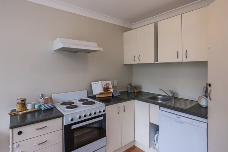 Photo of property in 12b Redwood Close, Paraparaumu, 5032