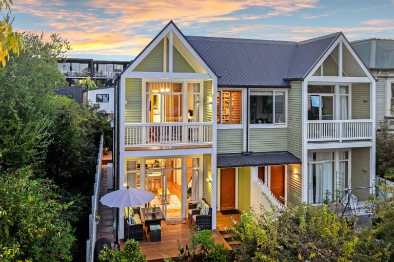 Photo of property in 92 Chester Street East, Christchurch Central, Christchurch, 8011