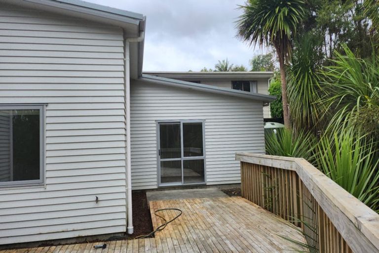 Photo of property in 7a Laser Place, Bayview, Auckland, 0629