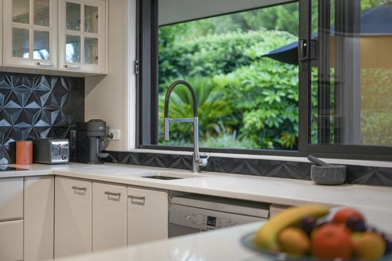 Photo of property in 129 Paremoremo Road, Lucas Heights, Auckland, 0632