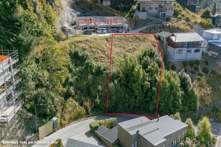 Photo of property in 5 Conifer Lane, Mangere Bridge, Auckland, 2022