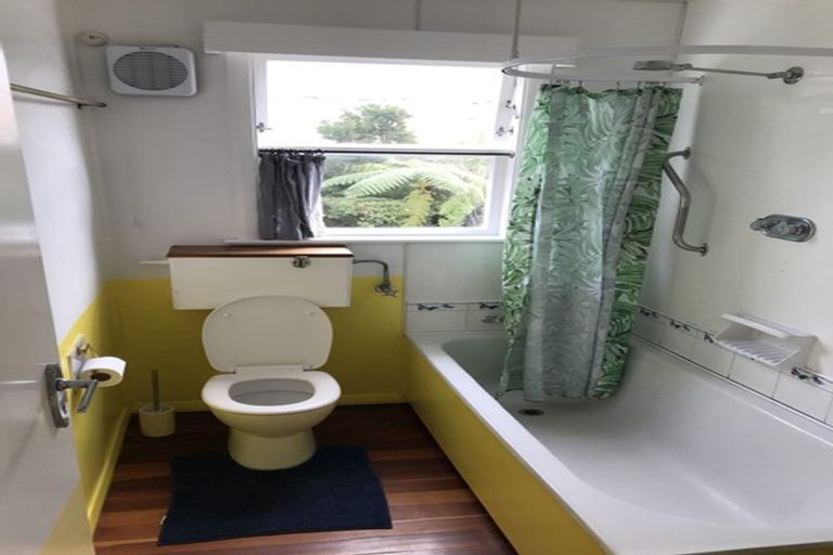 Photo of property in 25 Moir Street, Mount Victoria, Wellington, 6011