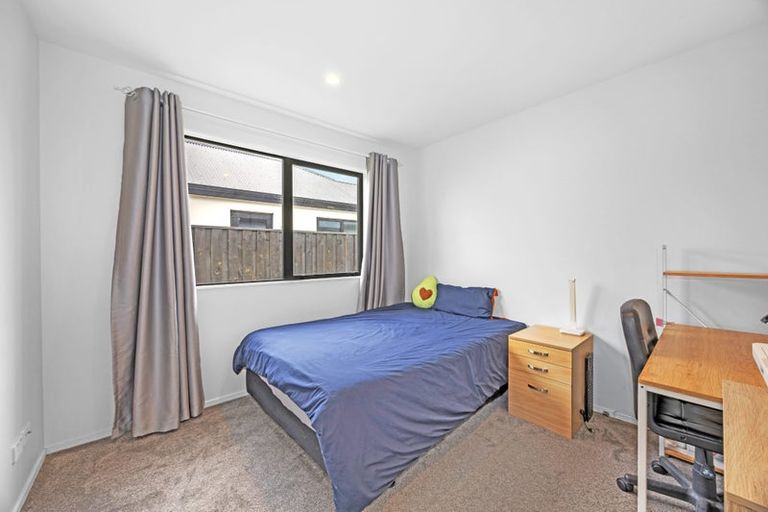 Photo of property in 15 Jean Batten Lane, Rolleston, 7615