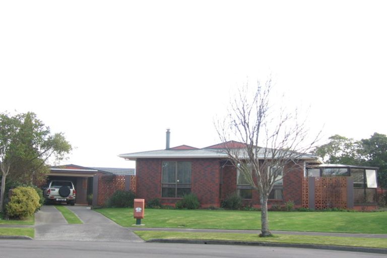 Photo of property in 3 Higgin Place, Feilding, 4702