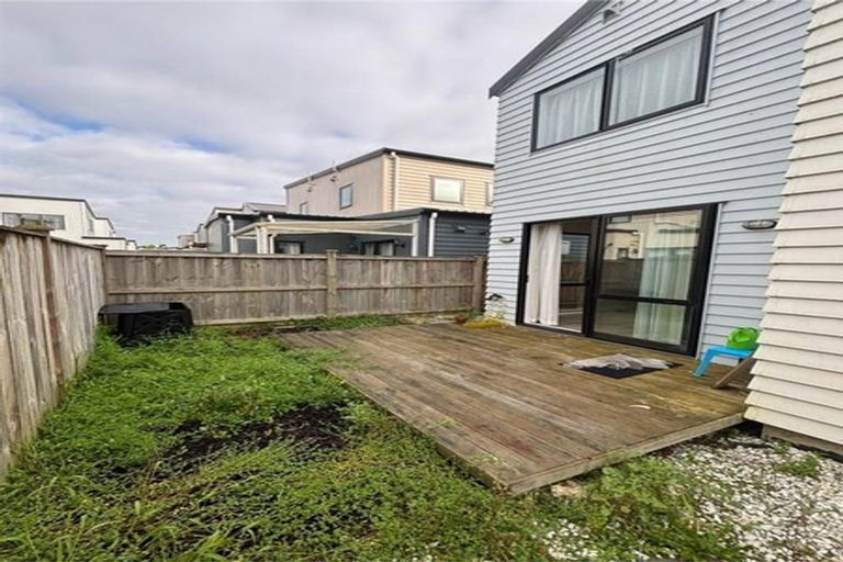Photo of property in 32 Tumu Road, Papakura, 2110